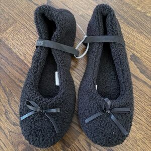 SKIMS Ballet Slippers Onyx Size 40 US 10